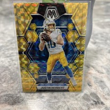 2023 Panini Mosaic Reactive Yellow Mosaic Prizm Justin Herbert #127