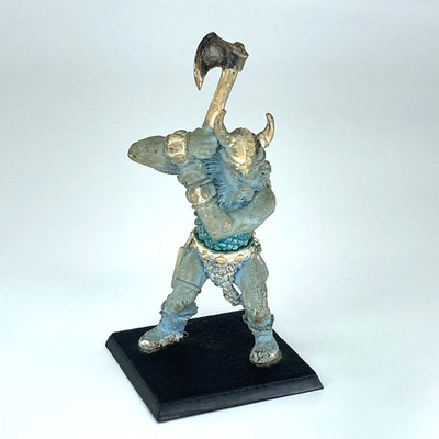 Frost Riese mit Axt - Grenadier Miniaturen - passend für D&D - Metall C7102
