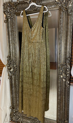 Betsy & Adam Sleeveless Metallic Gold Long Gown Prom Formal 18W