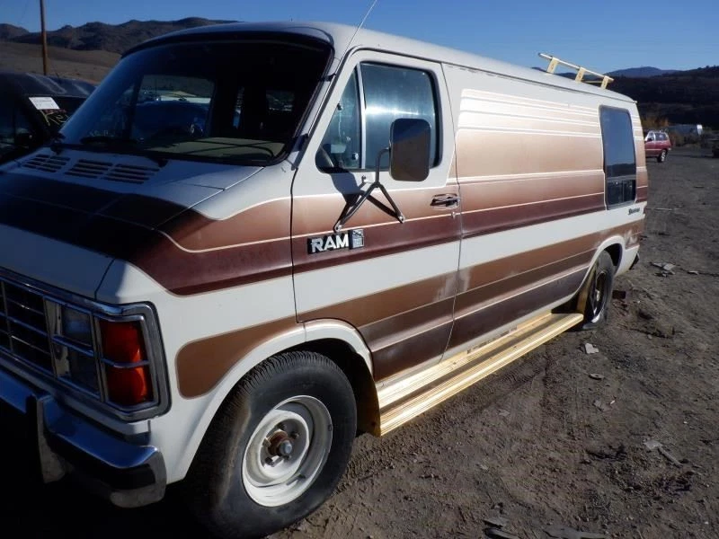 Steering Gear/Rack Power Steering Fits 81-93 DODGE 150 VAN 17953134 Foto 3 de 4