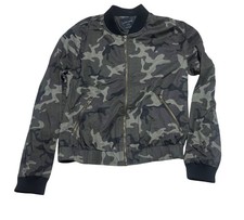 Love Tree Camo Print Bomber Lightweight Jacket Womens Small FLAW HOLE