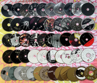 53x Old CDs for Arts & Crafts DIY Project Decoration Upcycling Lot colors mirror