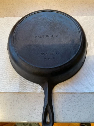 Vtg Cast Iron Skillet 10 1/4” w Heat Ring No 8-B (7) Made In USA Griswold BSR?