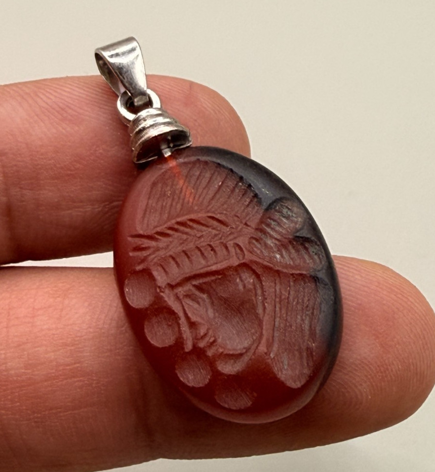 Ancient Roman Mythical queen face Intaglio Agate Bead with silvered attachement