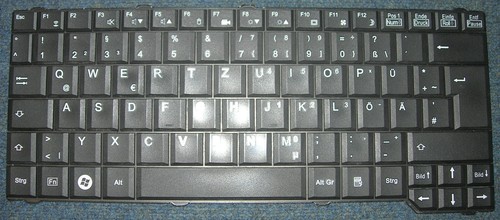 Orig. Fujitsu-Siemens Notebook-Tastatur für Esprimo Mobile V6555 (NSK-F3G0G),geb