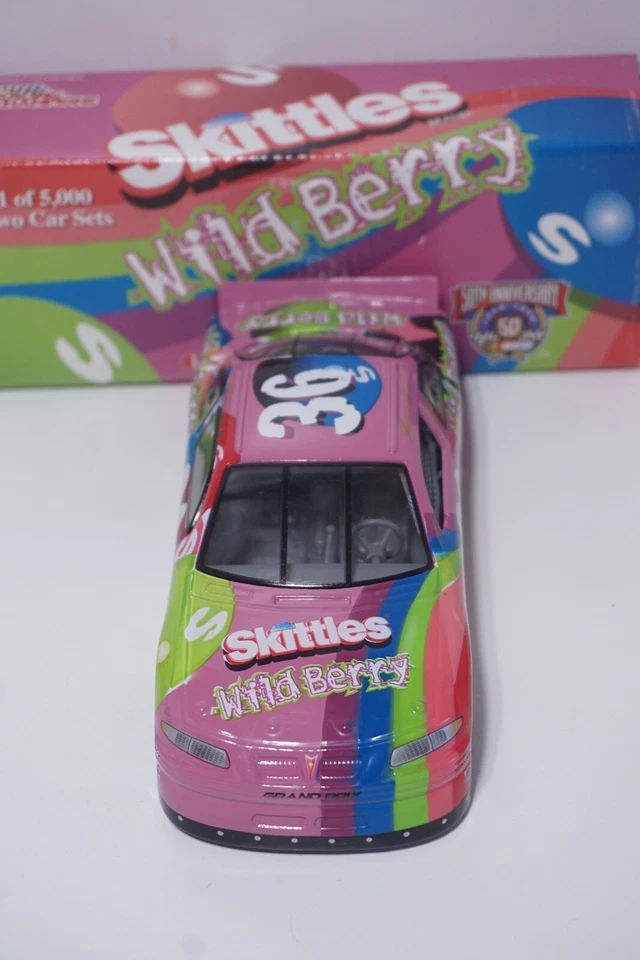 RACING CHAMPIONS 1:24 SKITTLES RACING 1/24TH SCALE GRAND PRIX die cast model - Image 3 of 4