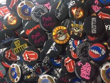 20 - 1 inch Rock & Roll Vintage Band Pin back badge Buttons Memorabilia