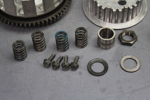 98-05 Arctic Cat 300 Clutch Complete Basket Hub No Plates - Picture 2 of 12