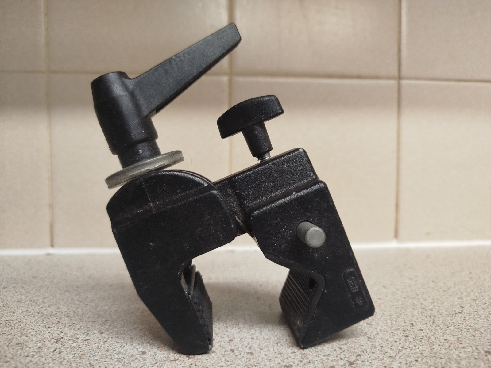 Manfrotto 035 Super Clamp