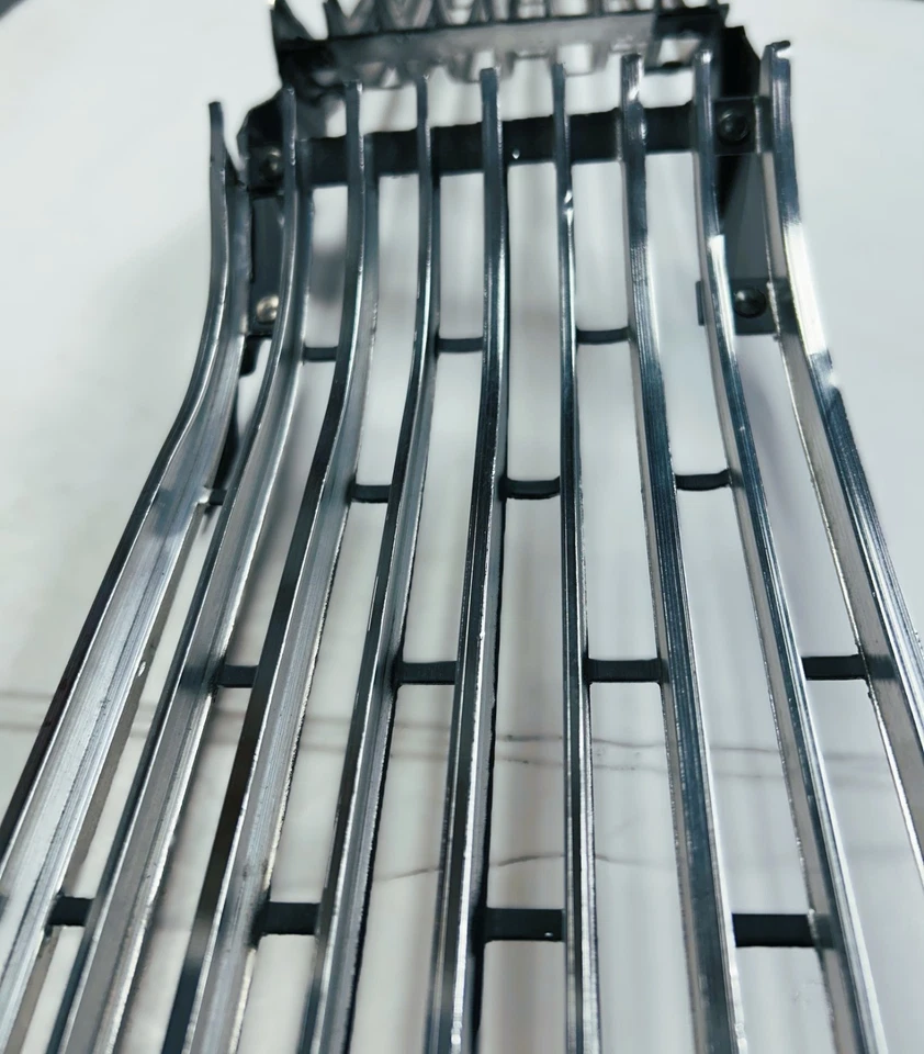 Mercury Comet Grille C7GY-8200-A Caliente Capri Voyager Villager 1967 nuevo de stock Foto 4 de 4