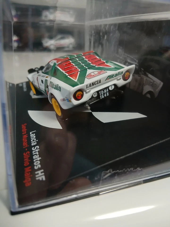 Lancia stratos HF 1977  1:43 eme  avec boite plexi   (  neuf  ) - Photo 3/4
