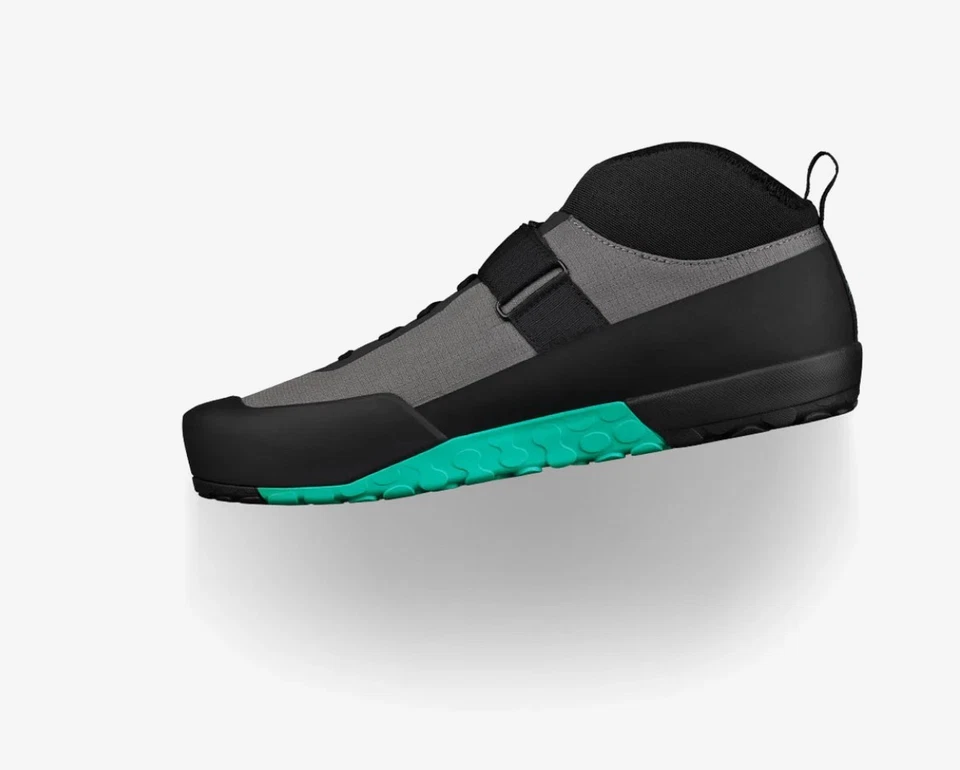 FI'ZI:K GRAVITA TENSOR PLANO HOMBRE TALLA 8 CAJA ESTÁ SELLADA GRIS AQUA MARINE Foto 2 de 4