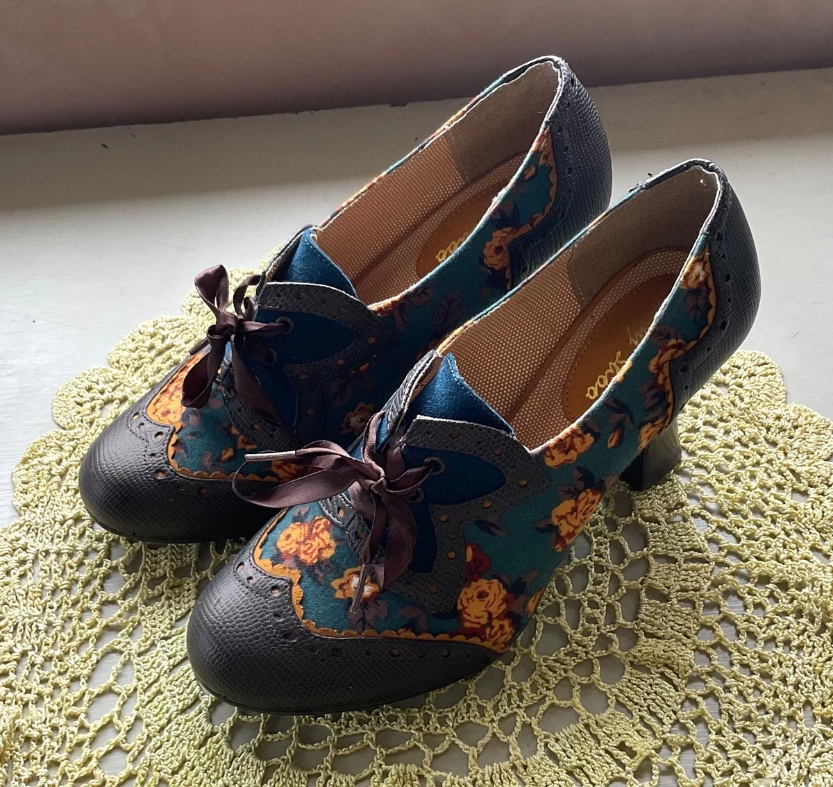 Ruby Shoo Daisy - Chaussures Richelieu Brogue à Lacets Pour Femme, Talon Louis 8cm, Style Vintage Moderne, Cuir Synthétique Et Textile, Confort Quotidien