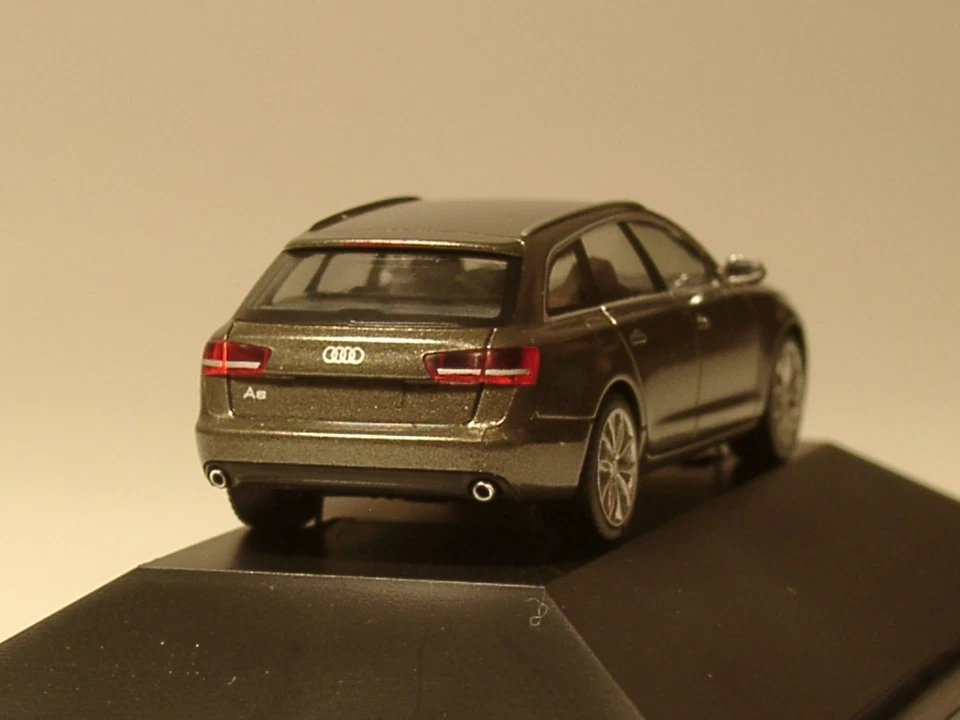 Herpa Audi A6 Avant, "Dakota-grau" - PC 62.22 - 1:87 - Bild 4 von 4