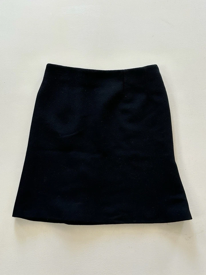 MAX MARA Made In Italy Solid Black 100% Virgin Wool Pencil Skirt Size US 2