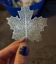 Filigreed Maple Leaf Bookmark Golden Metal with Chain Canada symbol