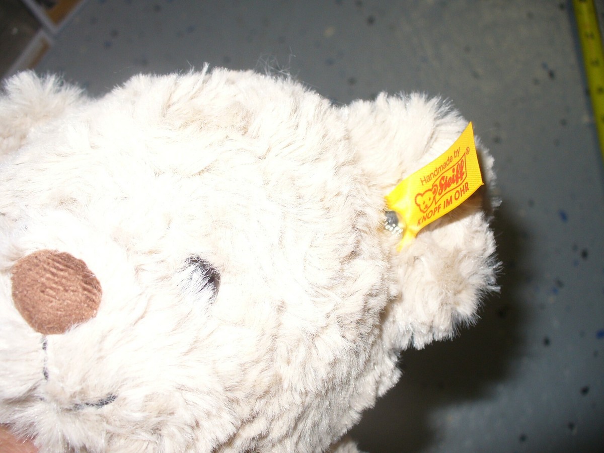 Steiff 8