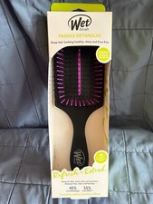 WET BRUSH PADDLE DETANGLER BRUSH CHARCOAL BRISTLES TAMES FRIZZ - NEW IN BOX