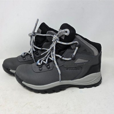 Columbia Women s Newton Ridge Plus Waterproof Hiking Boot Size 6
