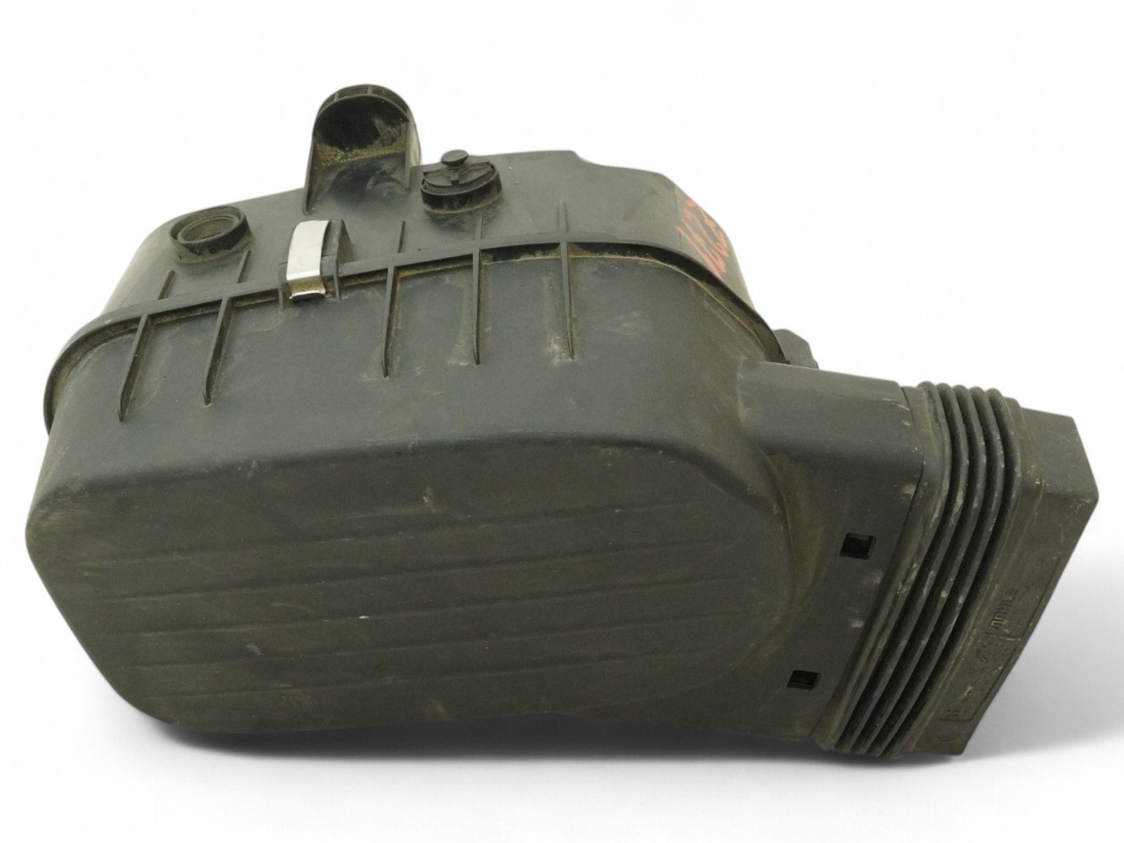 2014 - 2017 Maserati Ghibli S M157 Air Duct Intake Cleaner Passenger Right OEM