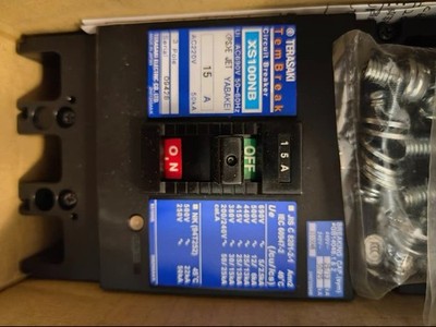 terasaki Japanese Terasaki circuit breaker  XS100NB  3P15A  Brand new original