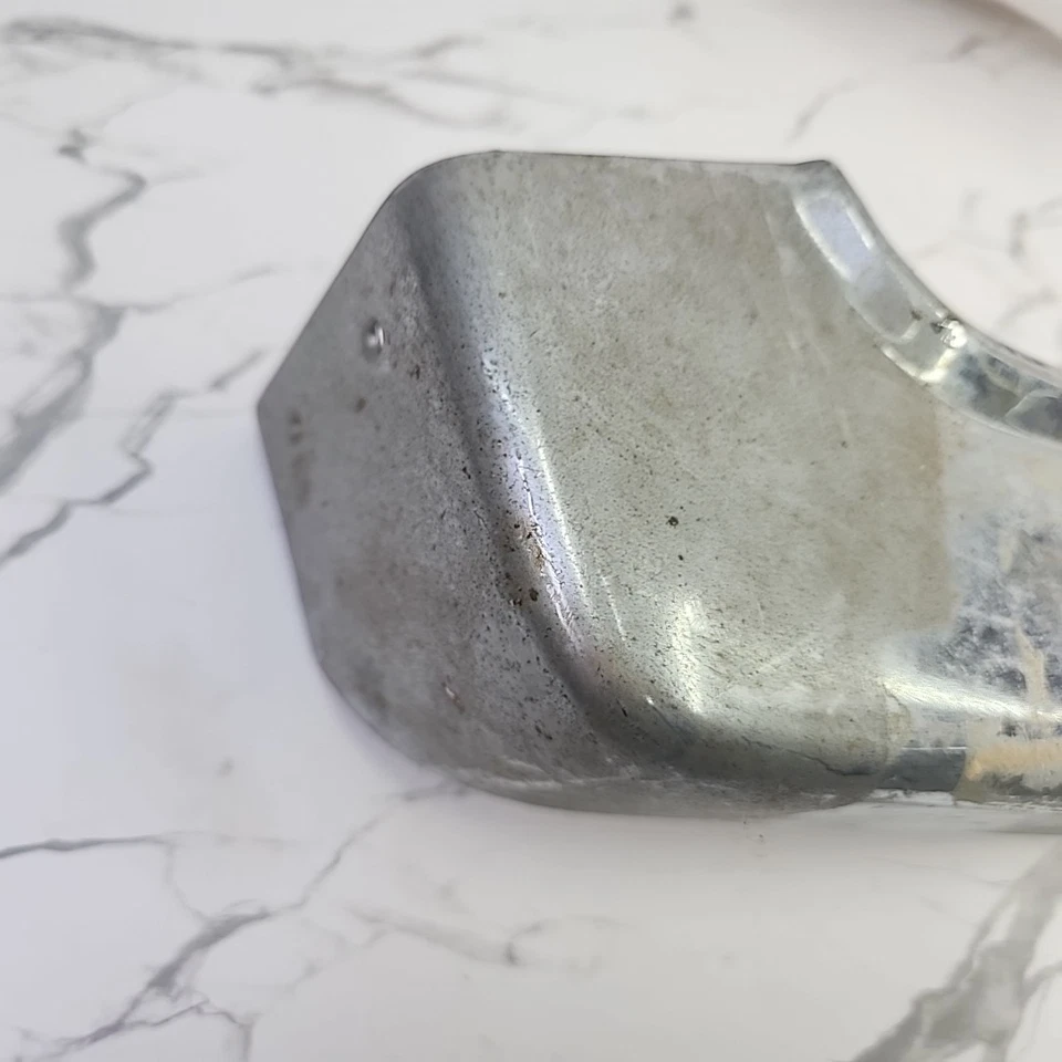 1960 Lincoln Continental Premier destro assento dianteiro almofada inferior cromado acabamento protetor - Imagem 3 de 4