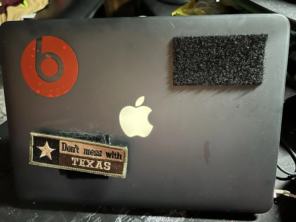 MacBook Pro 13.3 in Early2015Silver/Intel Core i5 4th Gen. 2.40 GHz, 1Tb 8GB Ram - Image 4 of 4