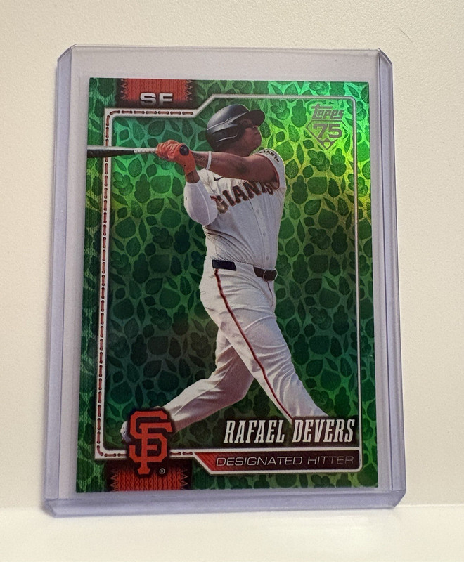 Topps Rafael Devers 2026 Topps Series 1 Green Leaf Foil #219 San Fran Giants
