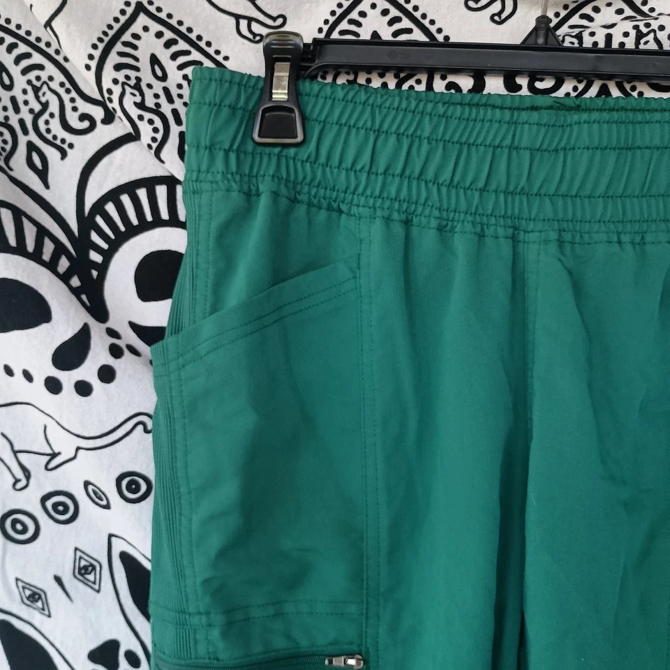 Pantalones Médicos Dickies Hunter Verde Talla Pequeña Foto 4 de 4