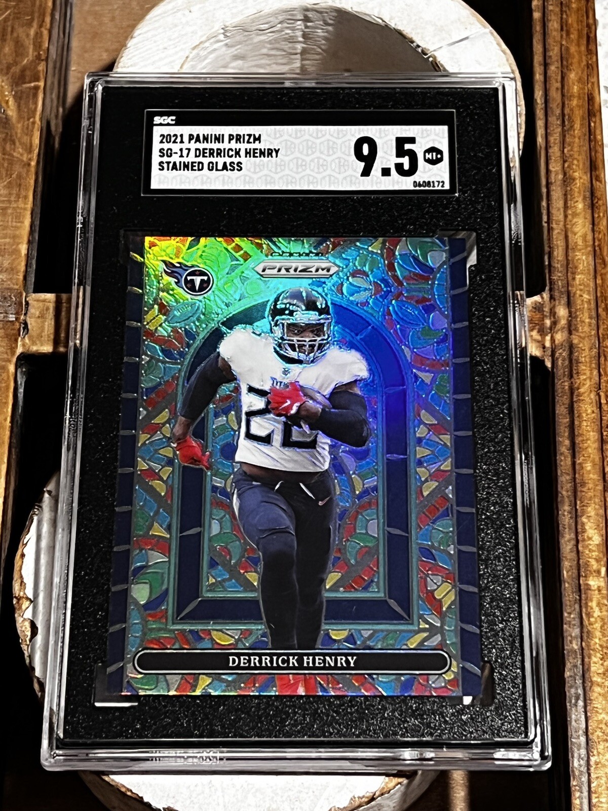 2021 Panini Prizm Derrick Henry Titans Stained Glass SSP SG-17 SGC 9.5 Mint +