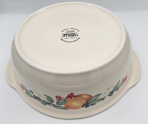 Corelle Coordinates Stoneware 2.5 qt covered baking dish - fruit pattern/white - Picture 3 of 4