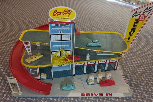 Marx “Car City” 3-Level Tin Service Station and Parking ~1964