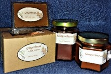  NEW  Hand Poured Gingerbread Soy Candles, Tarts  4-Pack Votives