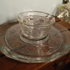 Toscany Collection Georgetowne 2 Pc. Chip & Dip Set, Clear Glass, Floral