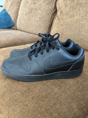 Nike Men's Ebernon Low ''Triple Black'' Sneakers Size 10.5 AQ1775-003 EUC