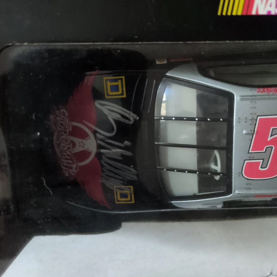Autographed Hot Wheels #55 KENNY WALLACE Aerosmith Square D NASCAR Deluxe 1/24 - Image 3 of 4