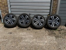 VOLKSWAGEN TIGUAN MK2 SET OF 4 19 " ALLOY WHEELS WITH TYRES 5NA601025G 235/50R19