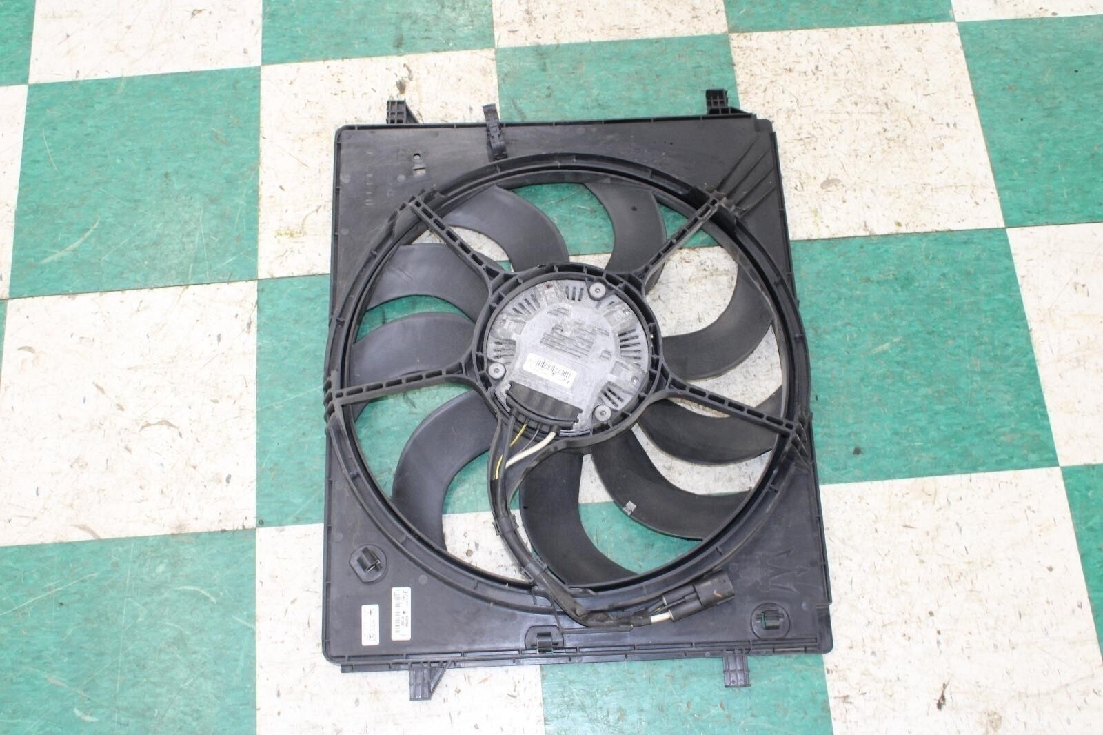 14-17 Ghibli 3.0L Electronic Engine Single Cooling Fan Motor Assembly OEM OE WTY