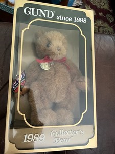 Vintage 1989 GUND TEDDY BEAR Collector's Bear 9" Plush Limited Edition IN BOX
