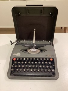 Empire Aristocrat Typewriter for sale | eBay