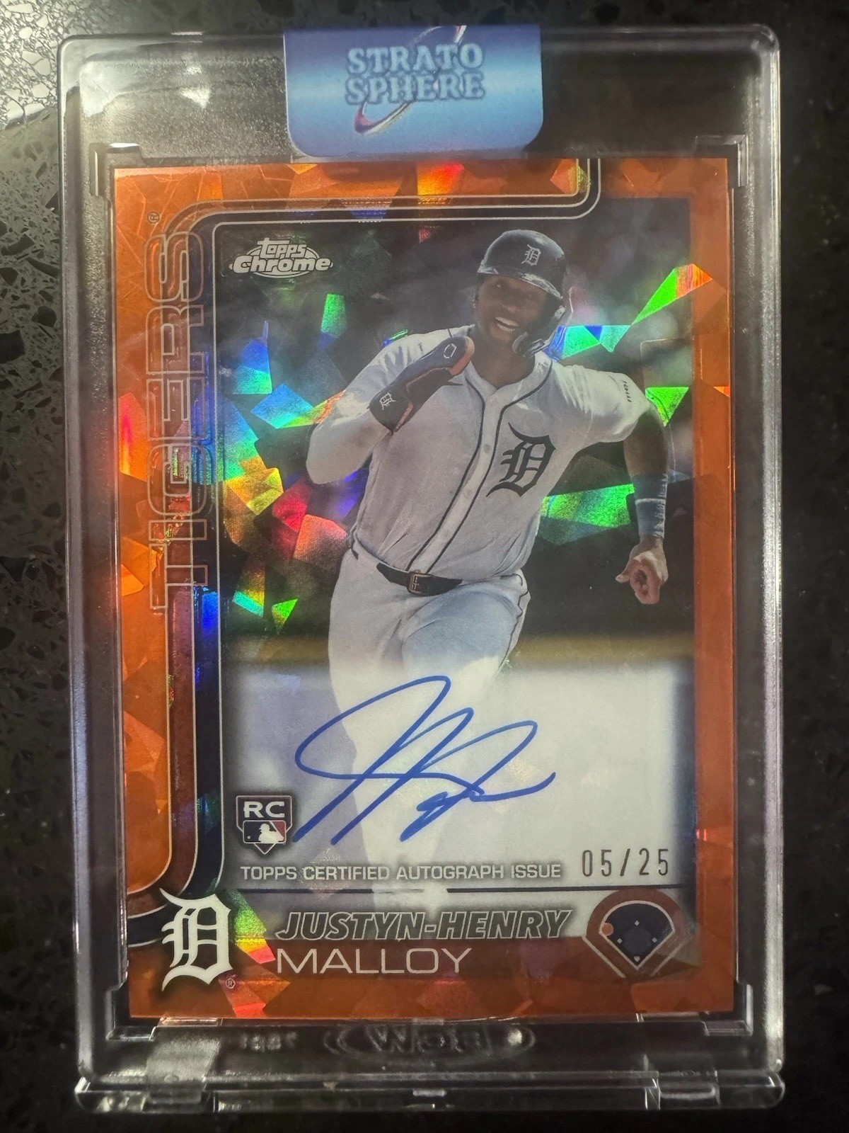 2025 Topps Chrome Sapphire Justyn-Henry Malloy Orange Refractor Auto /25 (RC)