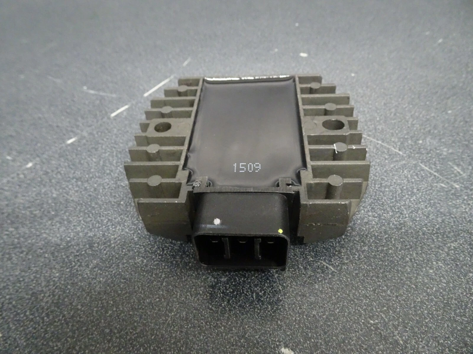 New Moose Regulator/Rectifier Fits Arctic Cat UTV Models 450 to 1000 #2112-0963