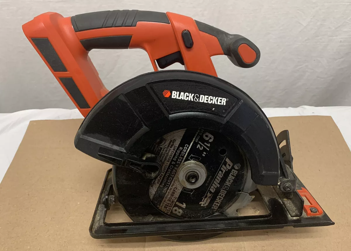 NEW BLACK and DECKER 24V CORDLESS 6-1/2 Circular Saw with Blade