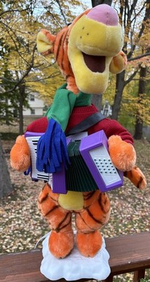 Telco 1995 Animated Tigger w/ Accordion Music & Animation Winnie Pooh Tested