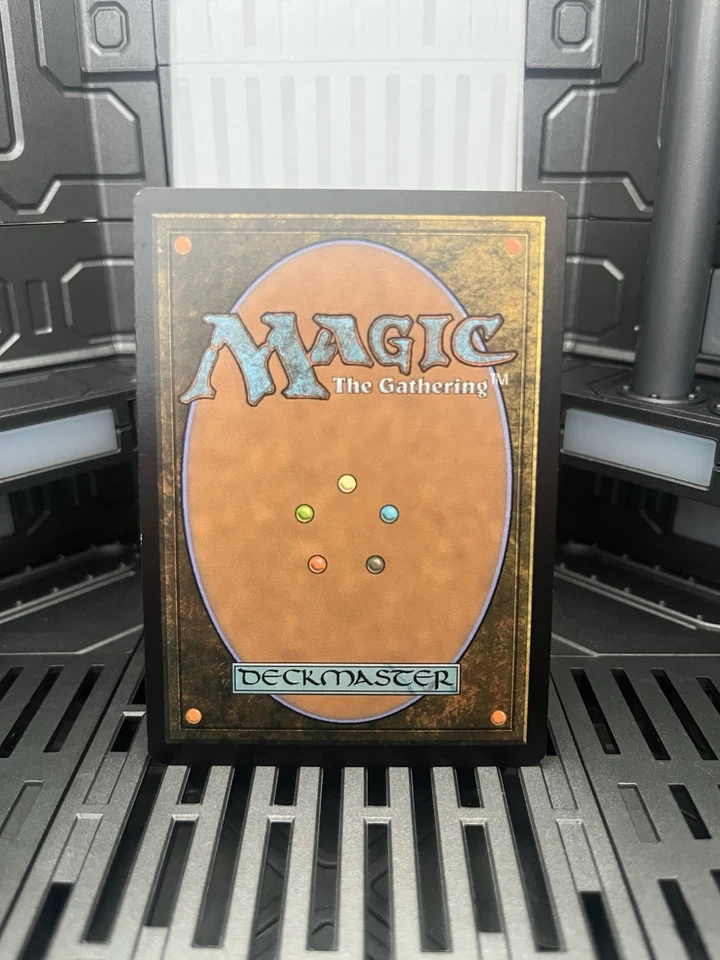 Illusionist's Bracers Gatecrash Regular - Image 2 of 2