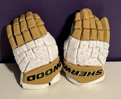 Las Vegas Golden Knights Pro Stock Sher-Wood Code TMP Hockey Gloves 13  SR
