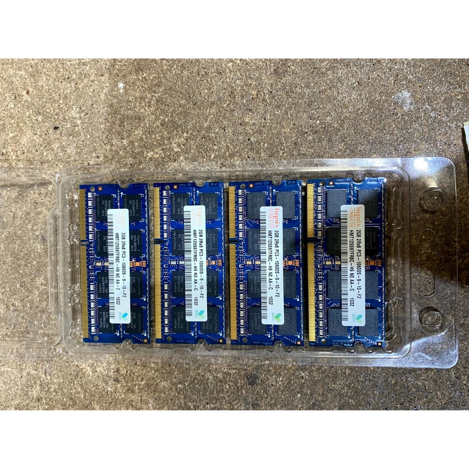 Lot of 4 Hynix HMT125S6TFR8C-H9 SO-DIMM DDR3 RAM (4 x 2GB) PC3-10600S 1333Mhz - Image 4 of 4