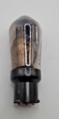 Tube Telefunken UY2  Röhre historische Radioröhre Sammlerröhre