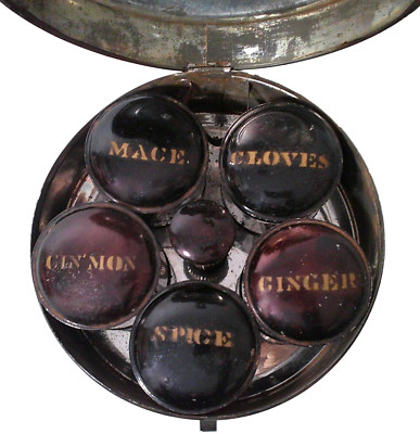 MID-19TH C AMERICAN FOLK ART, PRMTV ANTIQUE STENCILED RND TIN TOLEWARE SPICE BOX