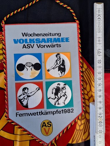 DDR NVA pennant weekly Volksarmee ASV Vorwärts 1982